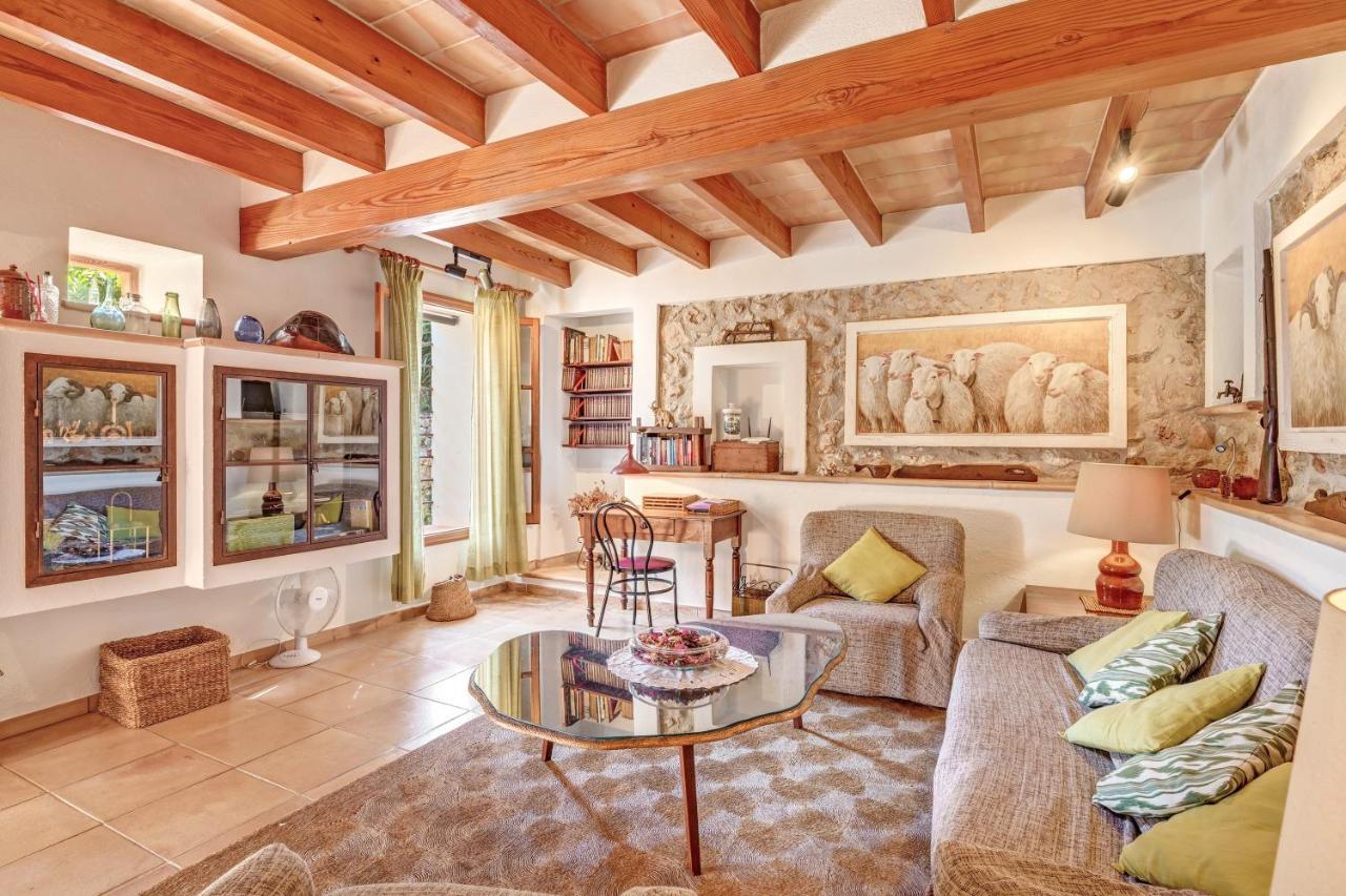 Holiday home Ca Les Estamenyes Pollenca